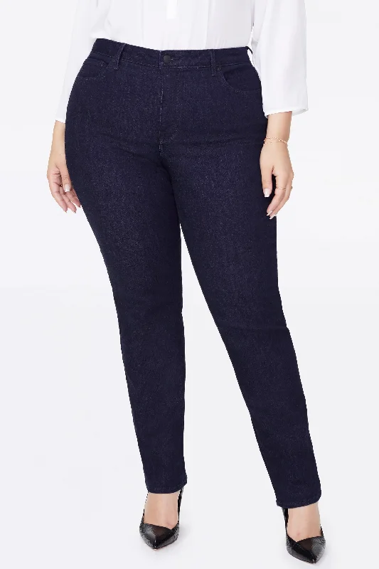 Sheri Slim Jeans In Plus Size - Rinse